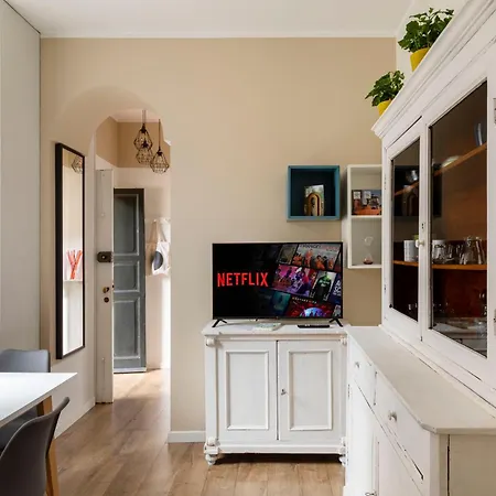 アパート Volta ミラノ